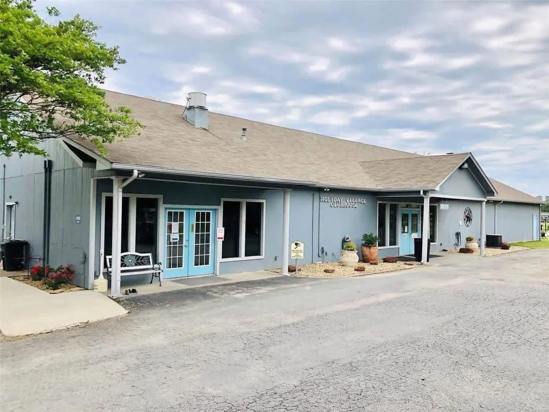 Photo of 680 Choctaw Drive