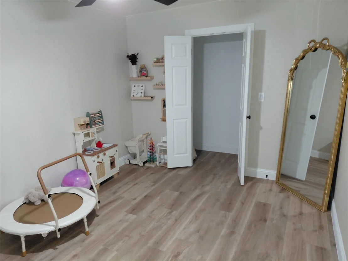 Photo of 636 Clearfield Road