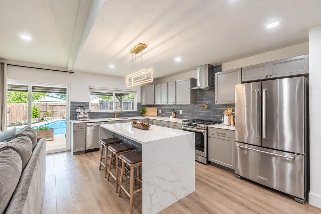 Photo of 8501 Van Pelt Drive