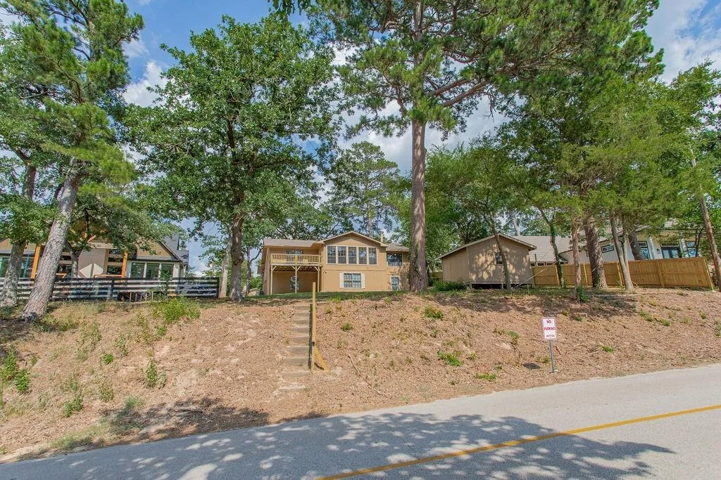 Photo of 304 Harmony Lane