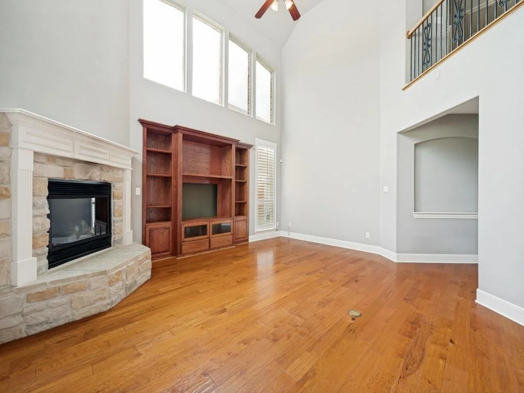 Photo of 841 Wind Brook Lane