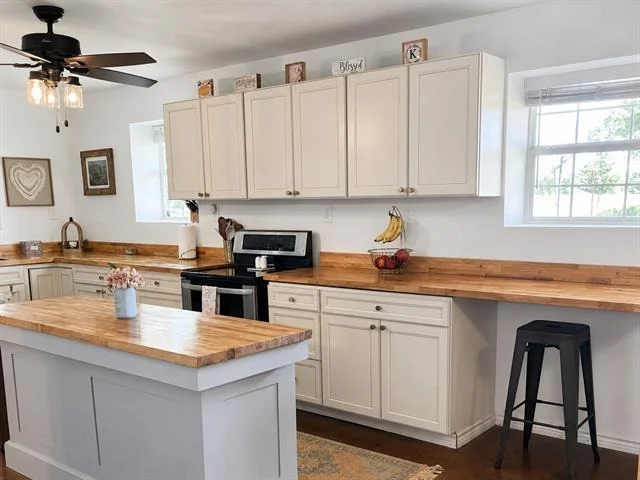 Photo of 636 PRIVATE ROAD 4691