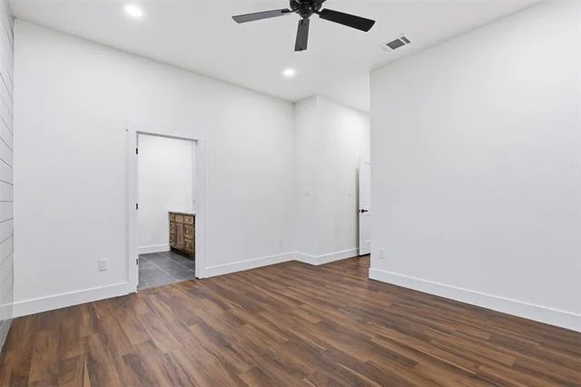 Photo of 1413 Ridgeview Circle
