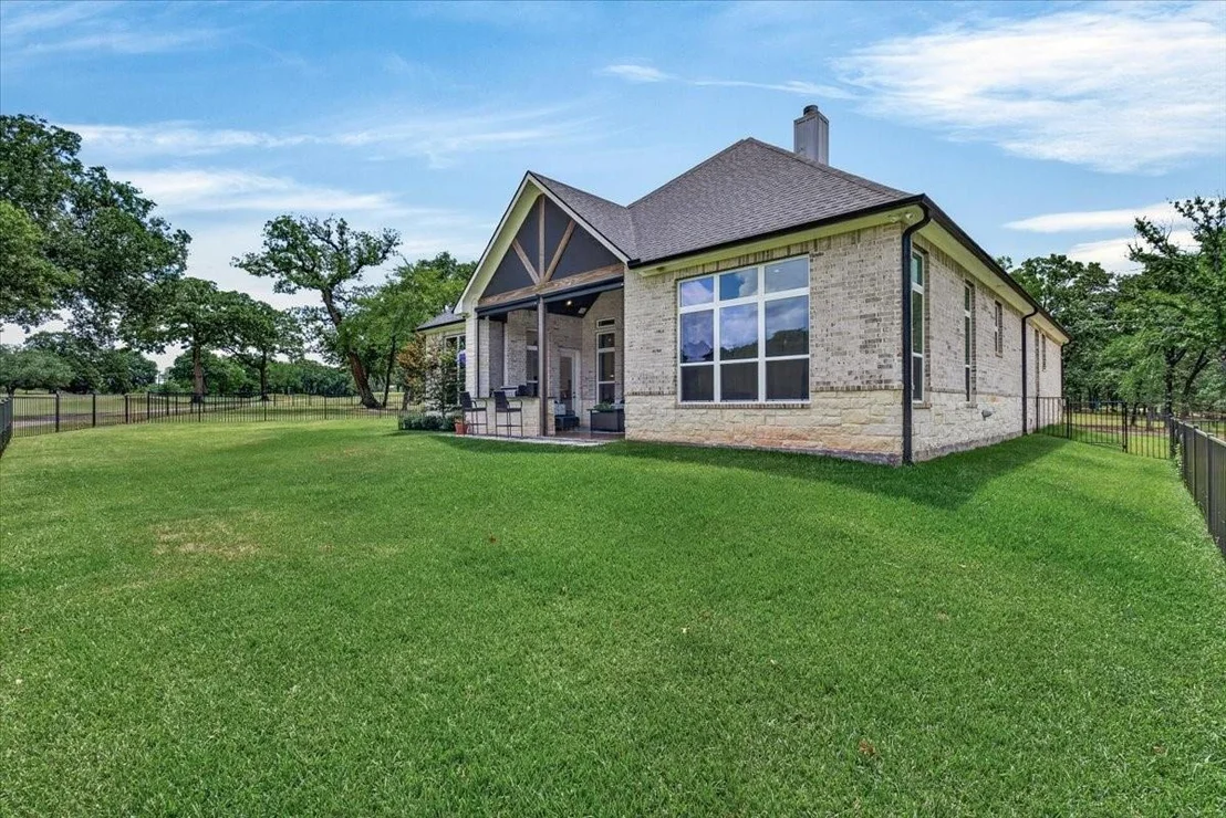 Photo of 181 Colonial Drive