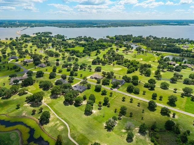 Photo of Lot 33 PR 5940