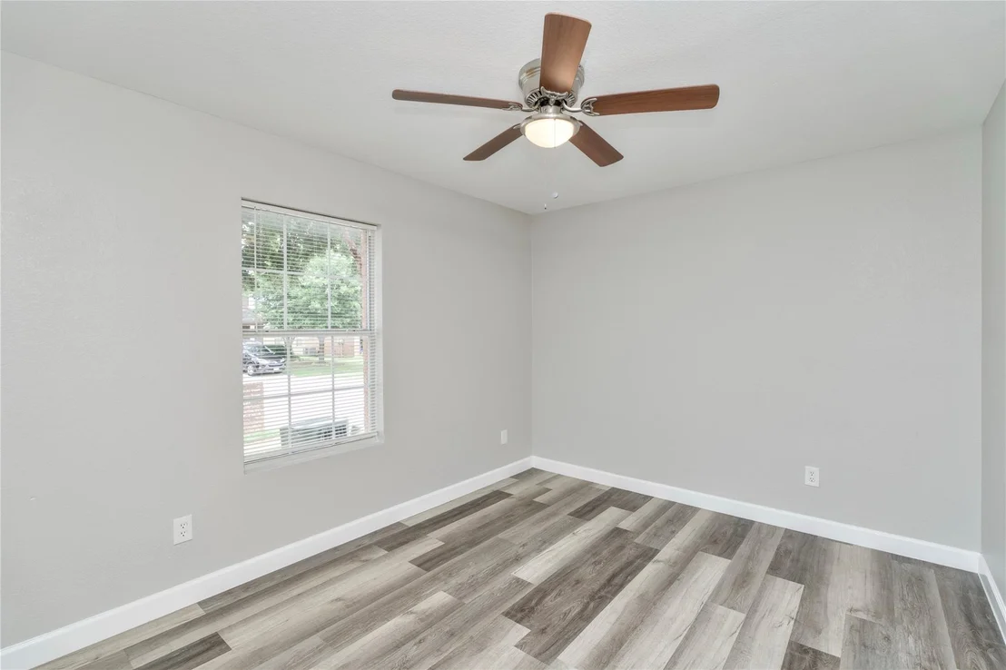 Photo of 829 Santa Rosa Drive