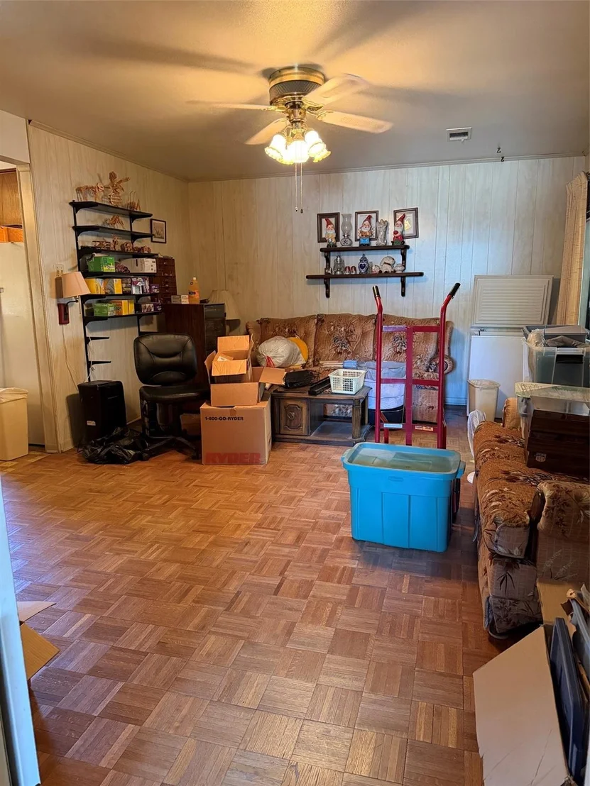Photo of 3221 Burgandy Lane