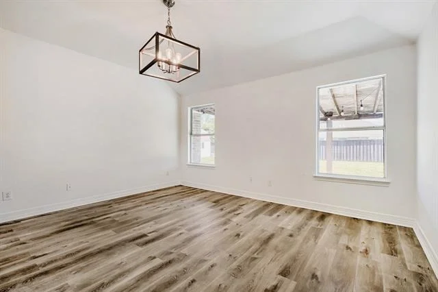 Photo of 910 W Bois D Arc Street