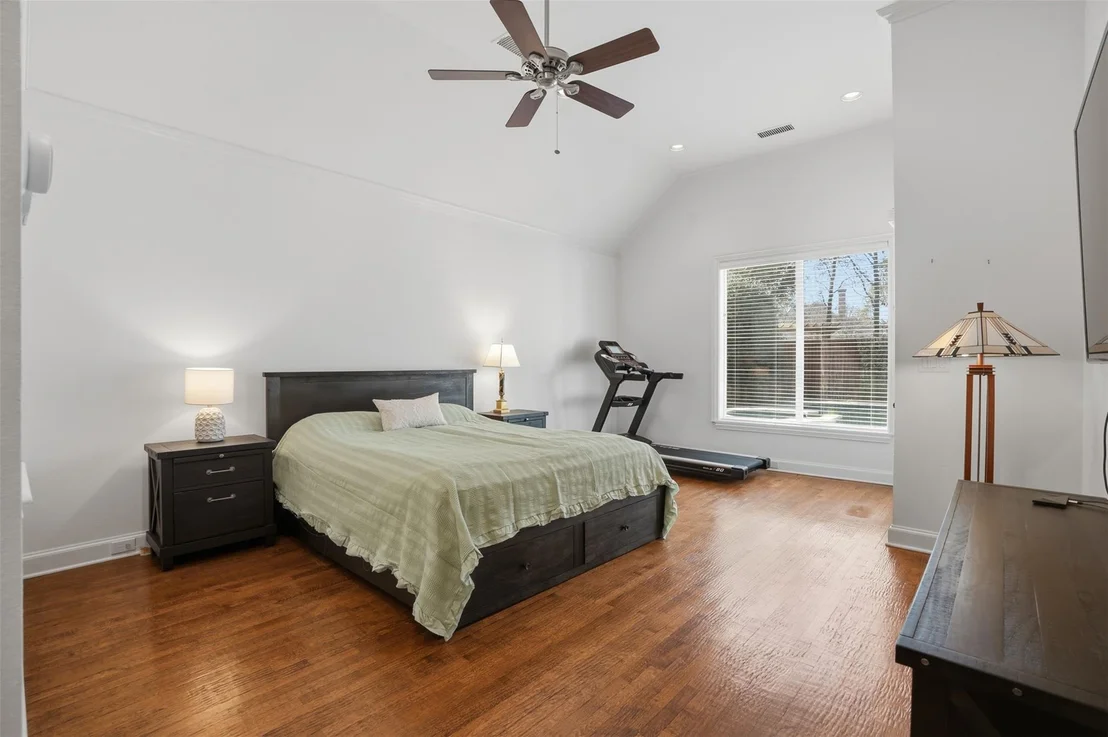 Photo of 3509 Lakebrook Drive