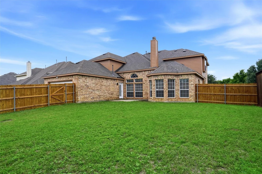 Photo of 208 Wisteria Way