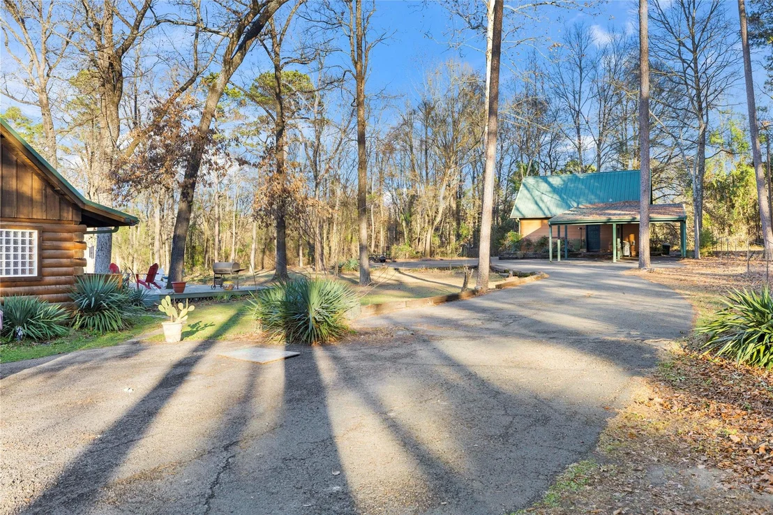 Photo of 1020 County Road 3277