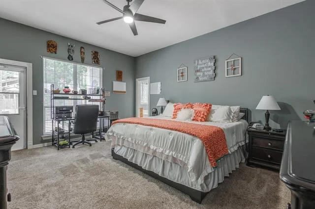 Photo of 1625 Lakeshore Drive