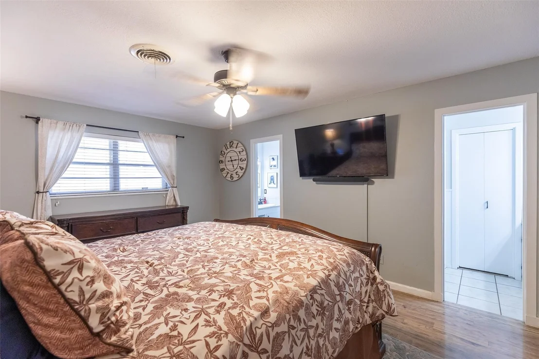 Photo of 4002 Ligustrum Drive