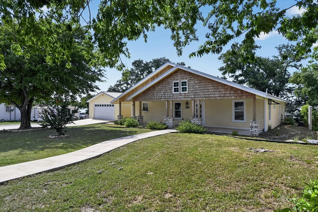 Photo of 7228 Emerald Drive