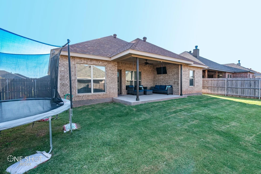 Photo of 3102 Oakley