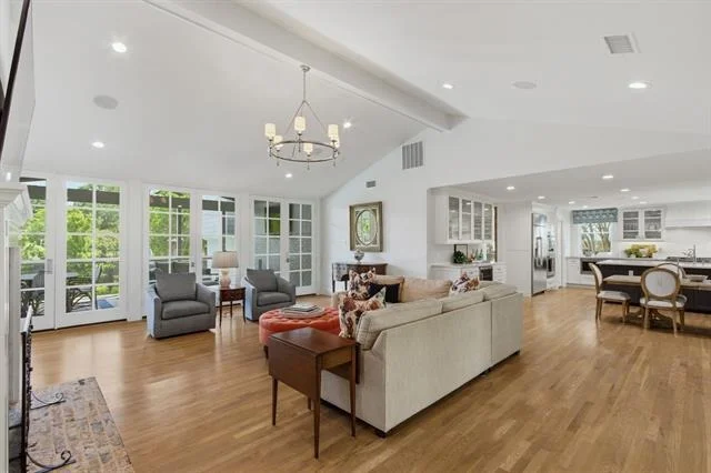 Photo of 409 Arborcrest Drive