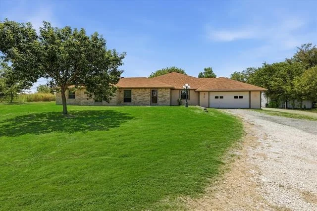 Photo of 8766 Webb Road