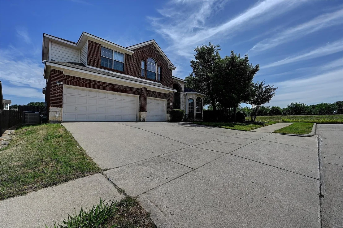 Photo of 7500 Parkgate Drive