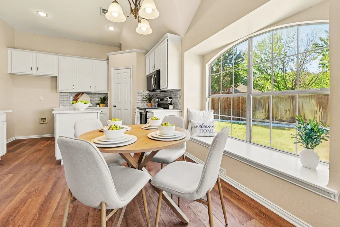 Photo of 401 Stonebridge Circle