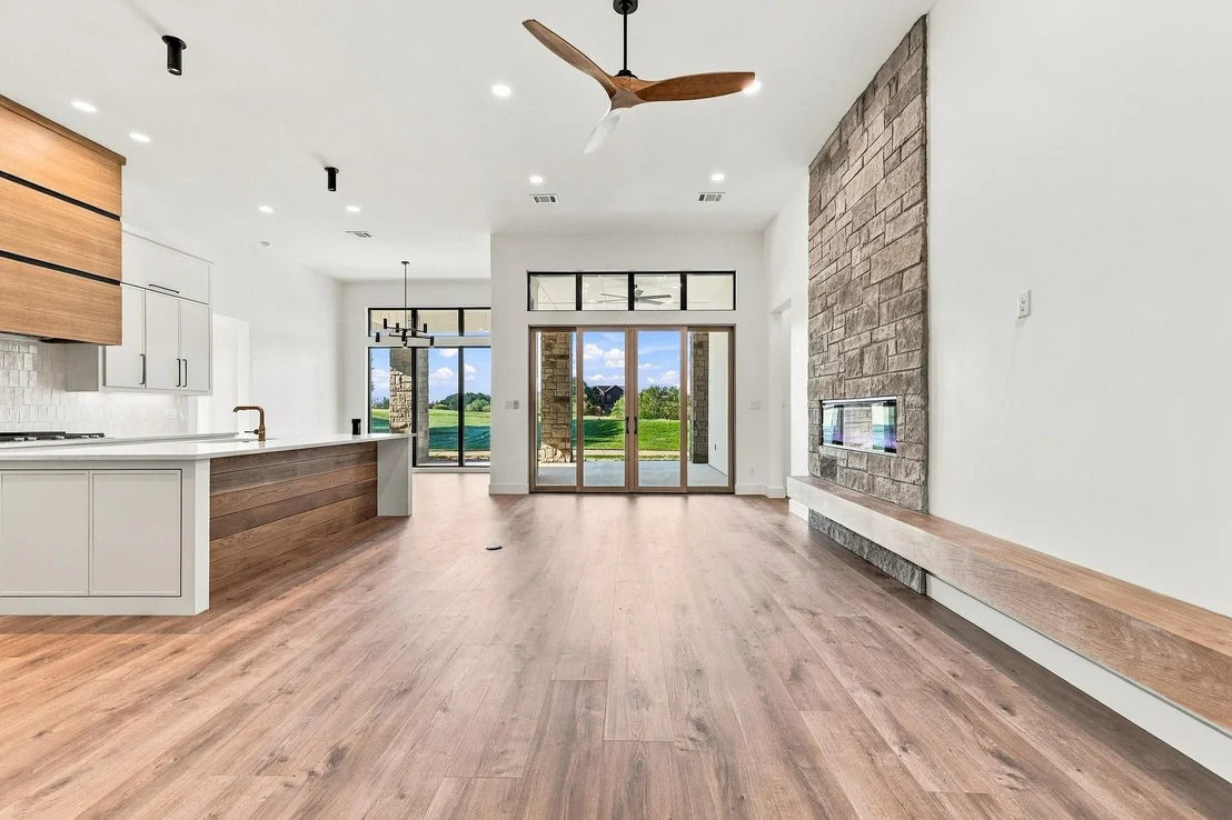 Photo of 125 Oyster Bay