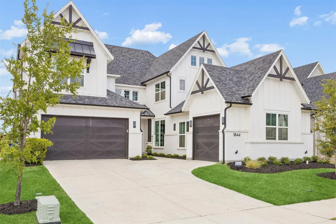Photo of 1844 Ellington Drive