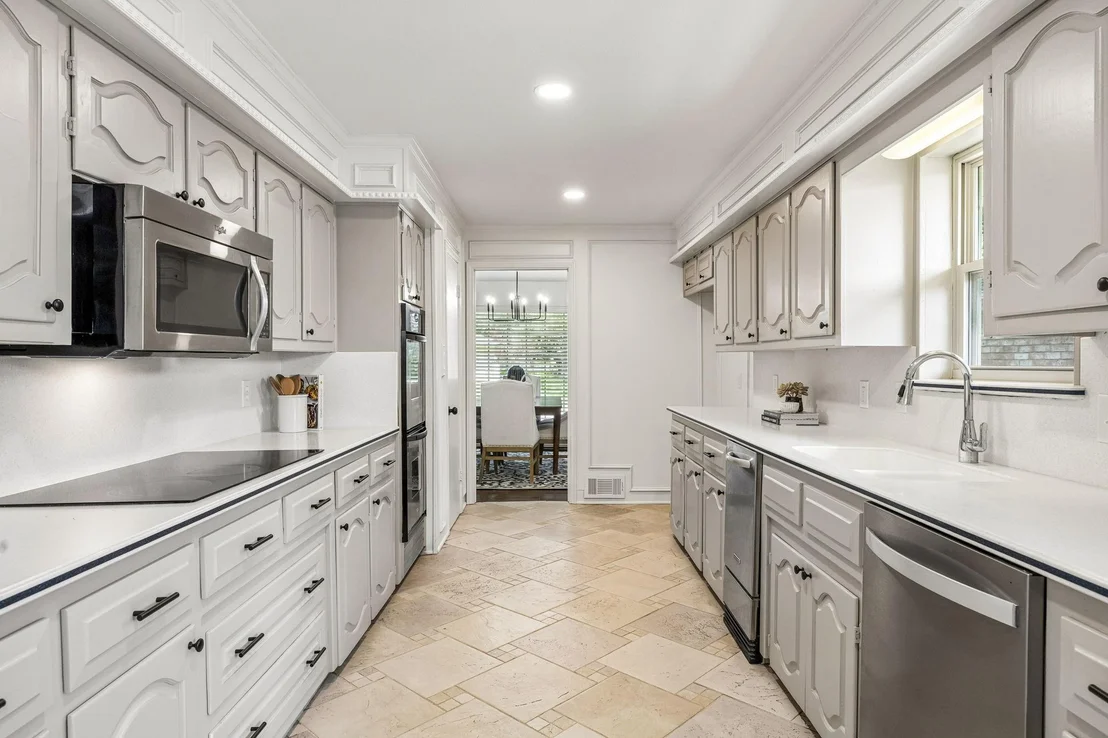 Photo of 8716 Echo Valley Drive