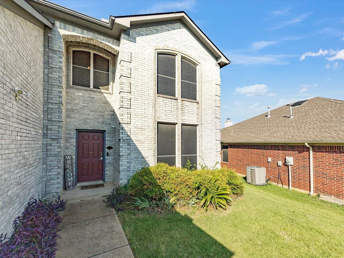 Photo of 5004 Vaquero Drive