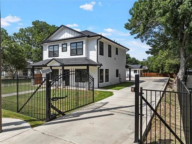 Photo of 3008 S 3rd Street