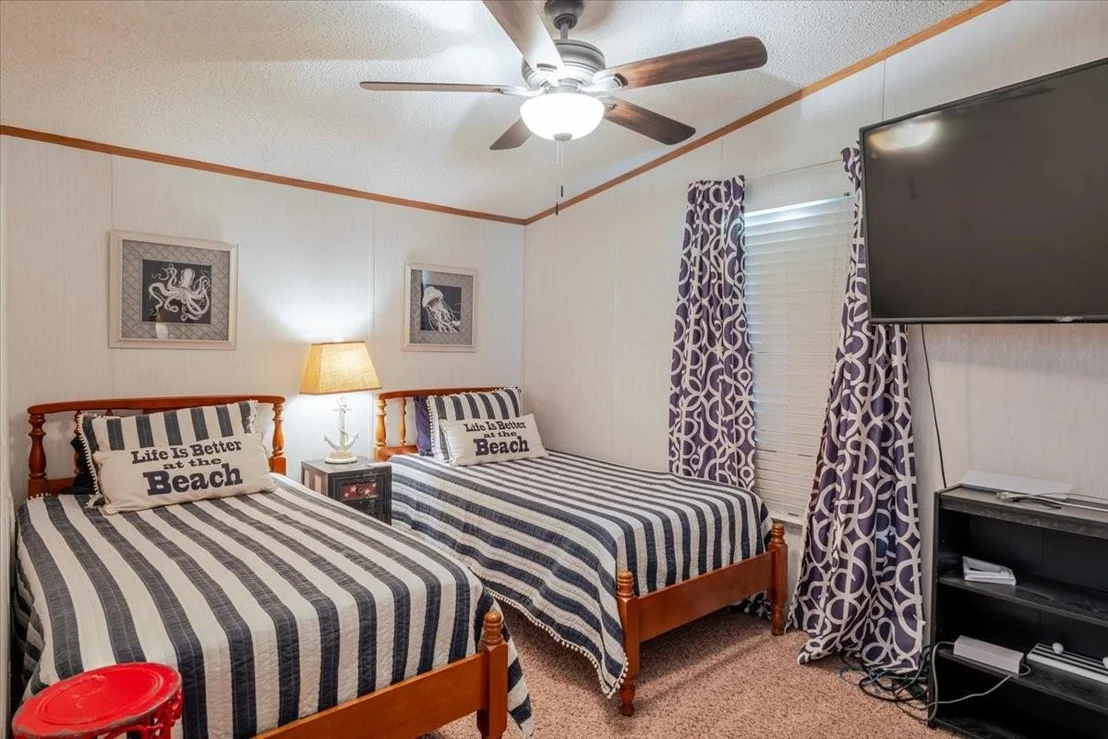 Photo of 4441 Chapel Road