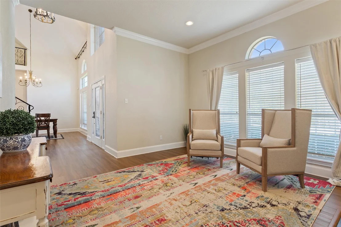 Photo of 319 Winding Creek Lane
