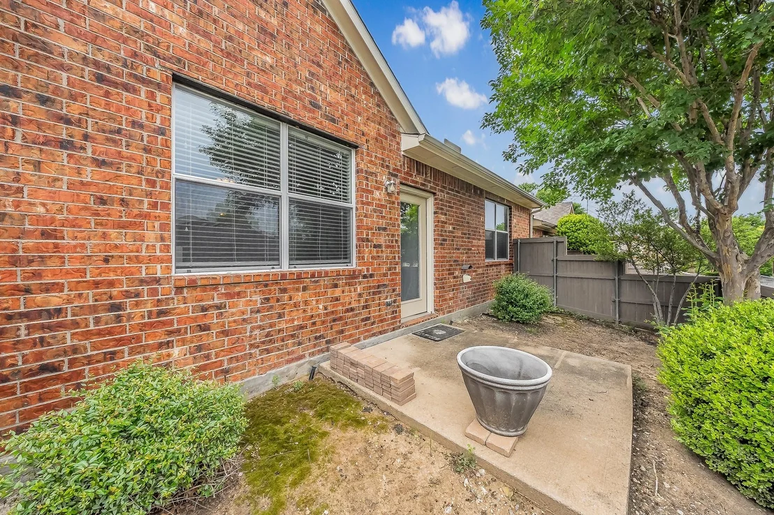 Photo of 7253 Bianca Lane