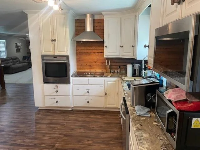 Photo of 130 Castleman Circle