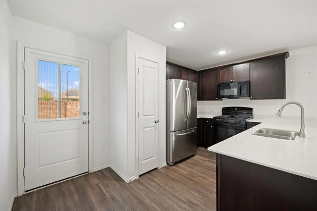 Photo of 7509 Gray Wolf Lane