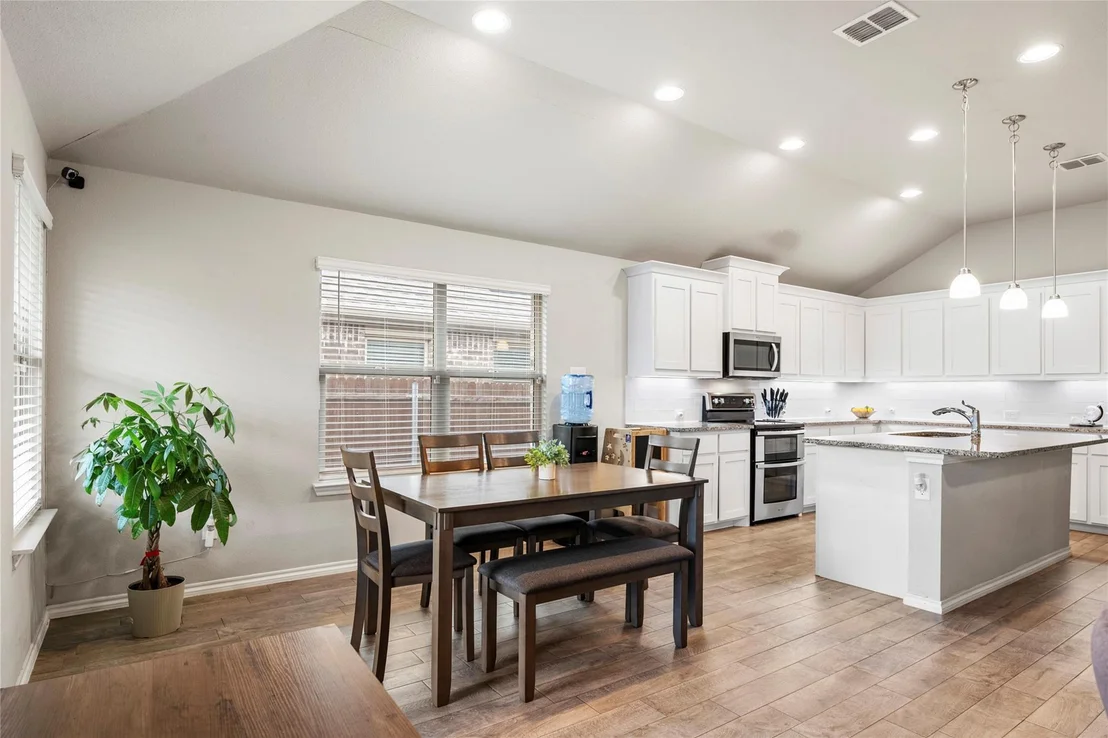 Photo of 3205 Buckskin Trail