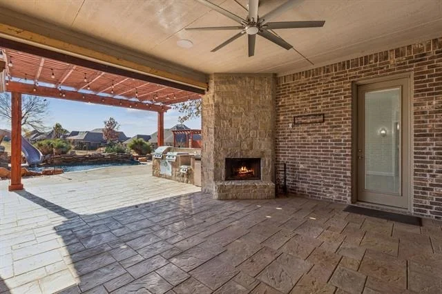 Photo of 5829 Lakeside Drive