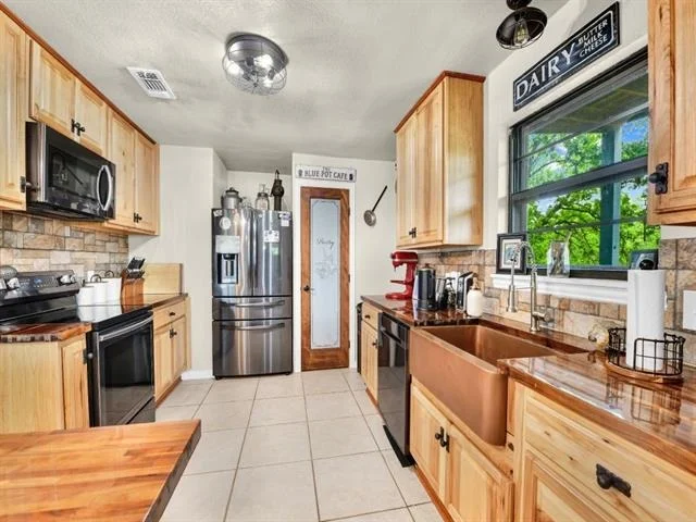 Photo of 766 Deer Trail