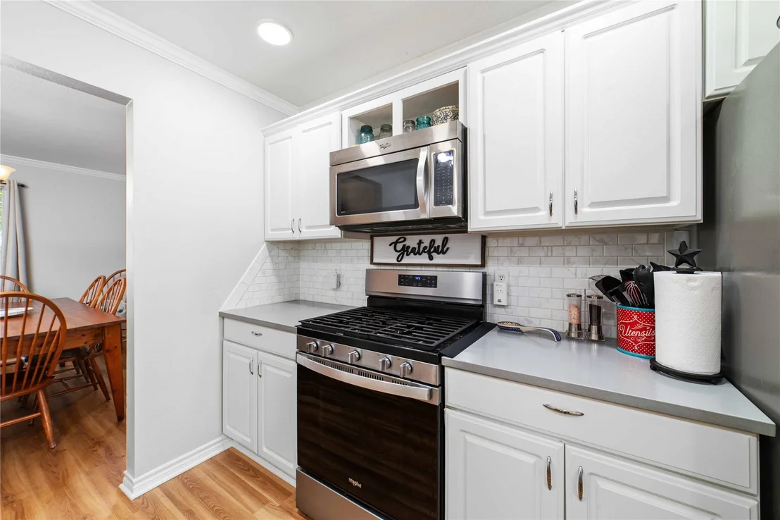 Photo of 1600 Shaw Drive