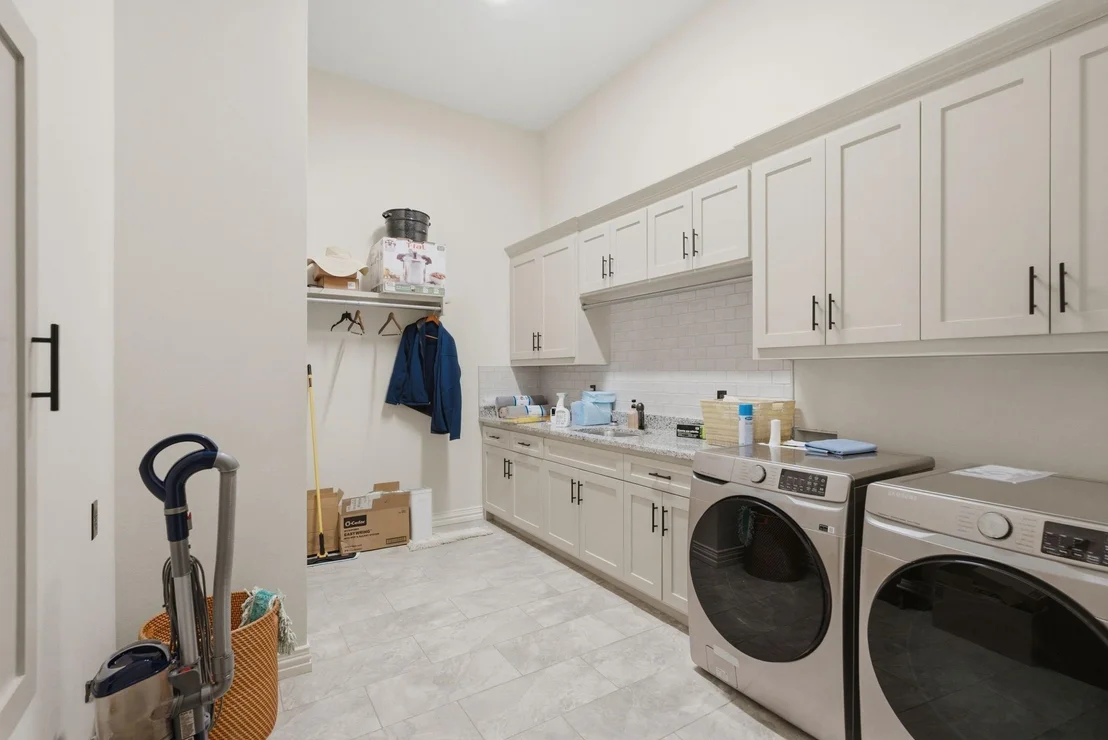 Photo of 1011 Cotten Road