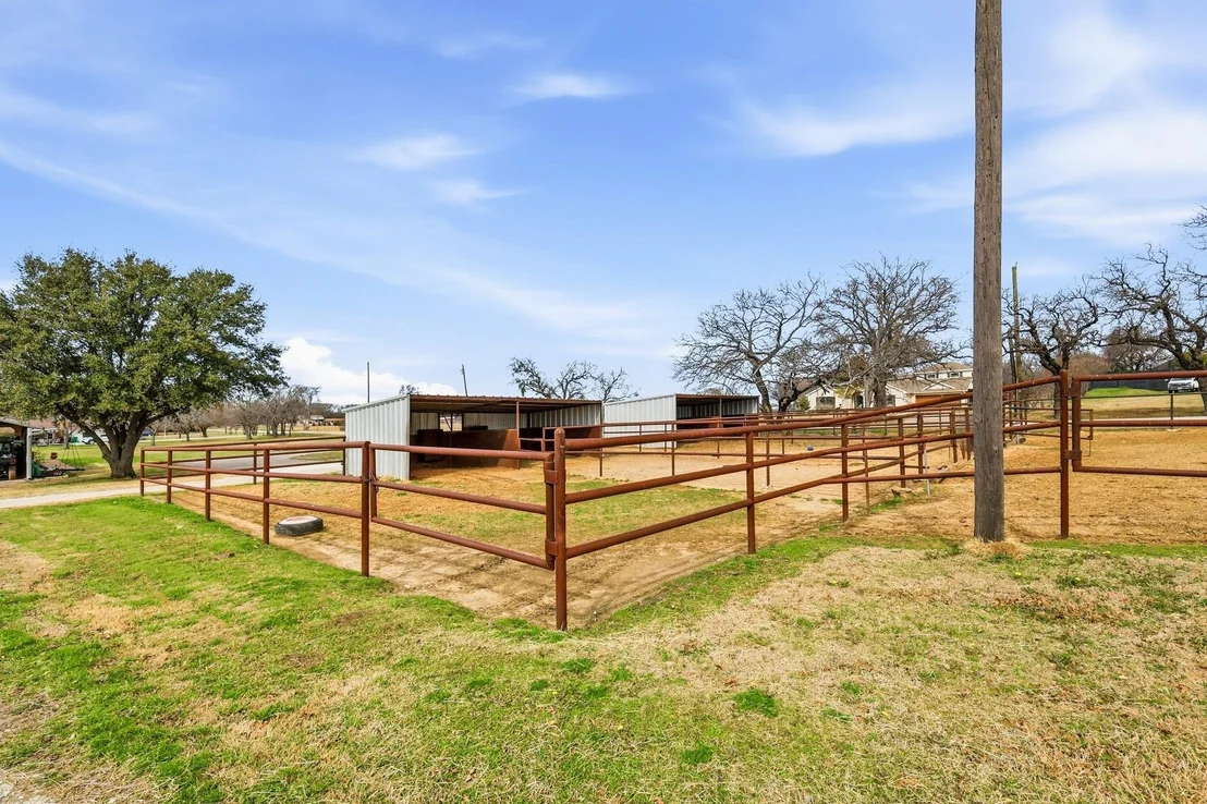 Photo of 309 Sanders Road
