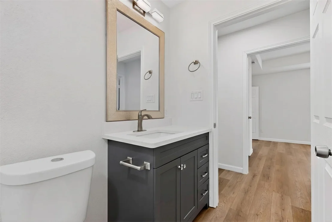 Photo of 405 Elm Drive