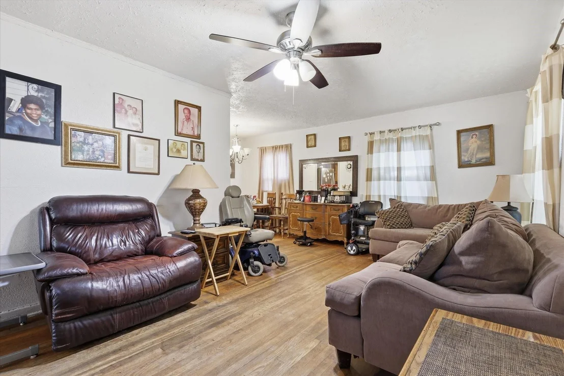 Photo of 6807 Prosper Street