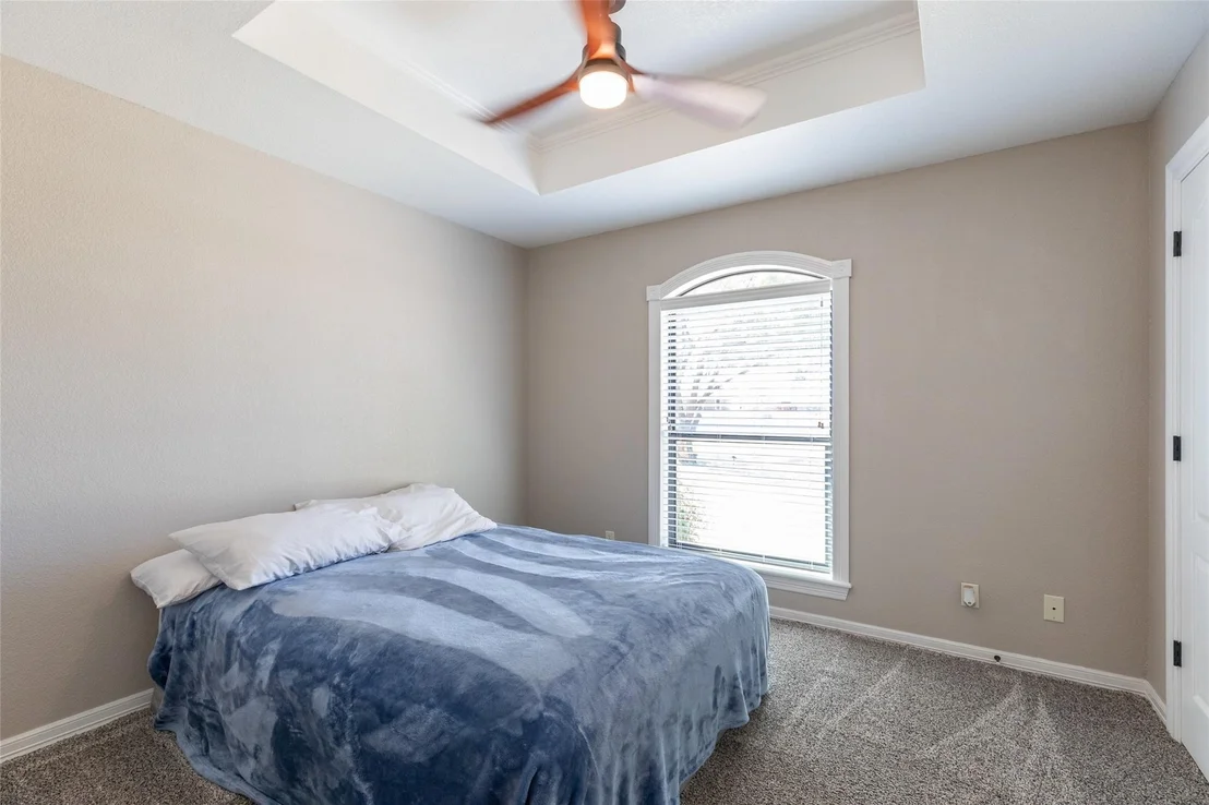 Photo of 174 Sanford Lane
