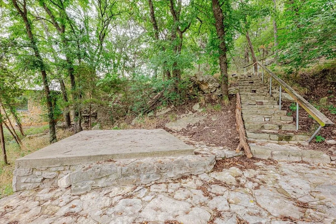Photo of 1131 Brackeen Drive
