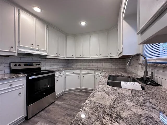 Photo of 3924 Providence Drive