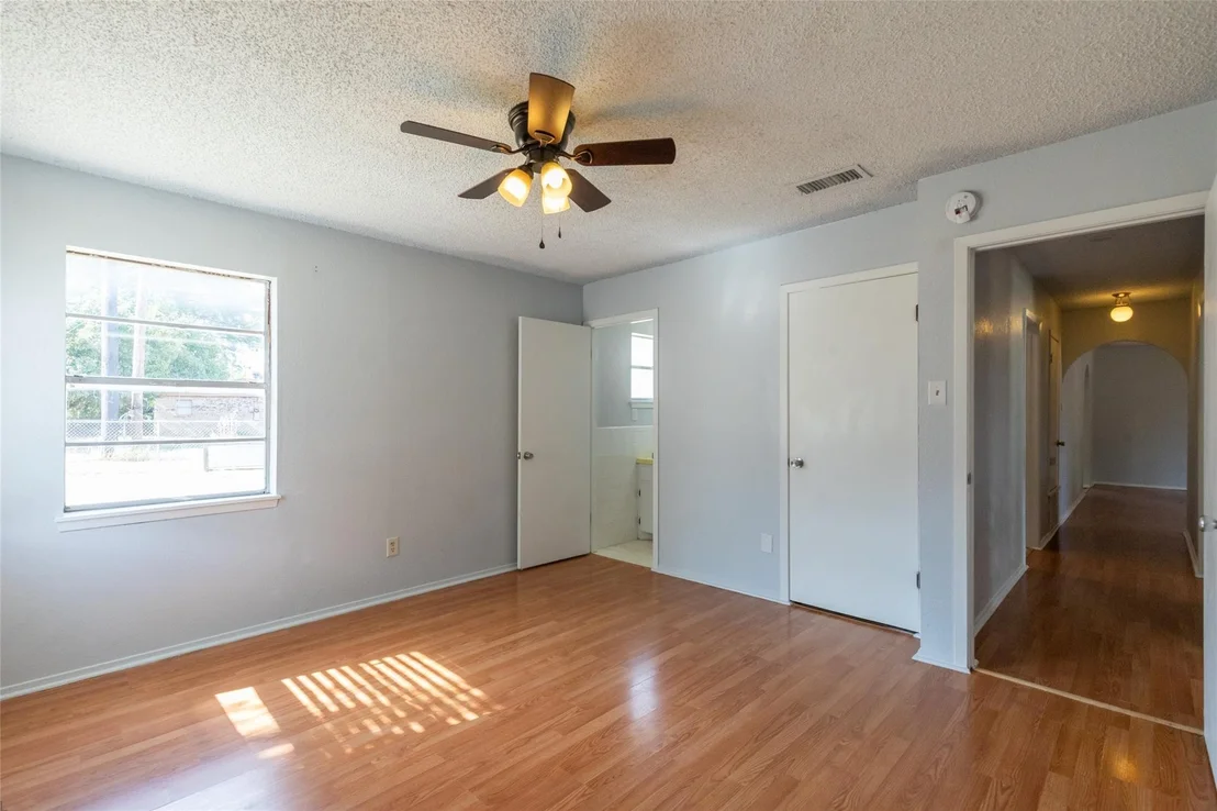 Photo of 1714 Locksley Court