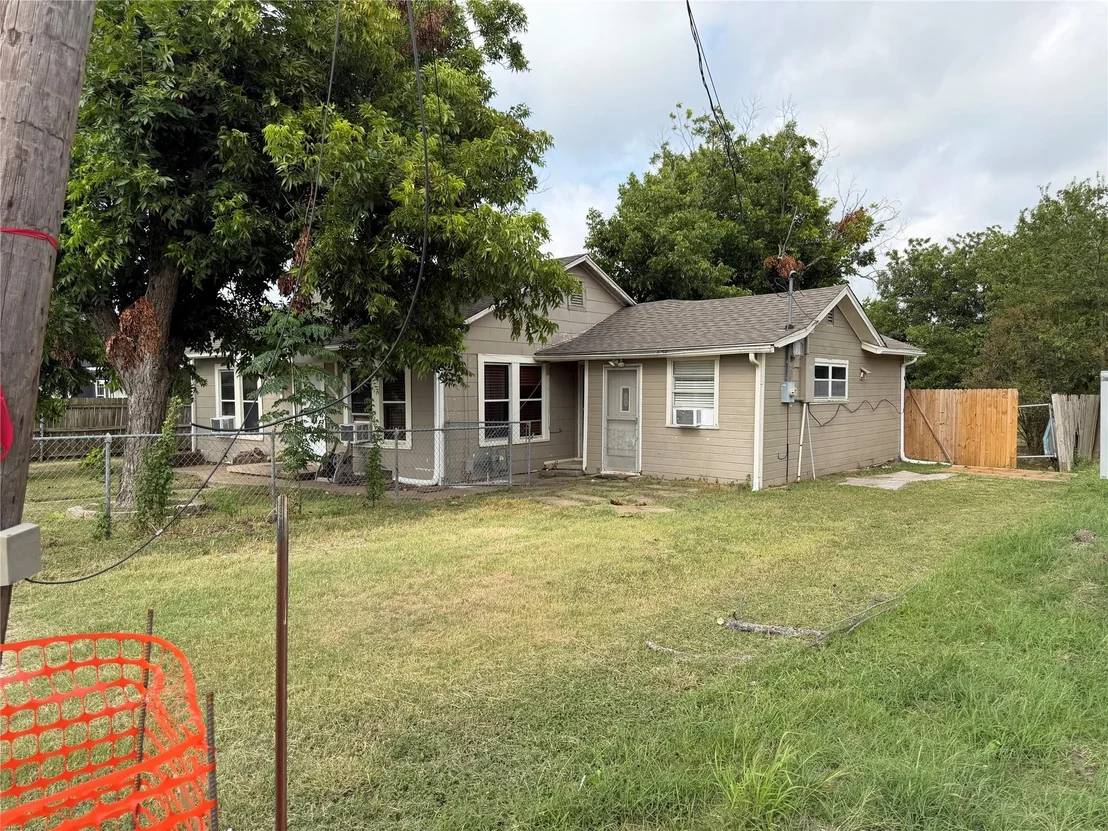 Photo of 267 N Katy Road