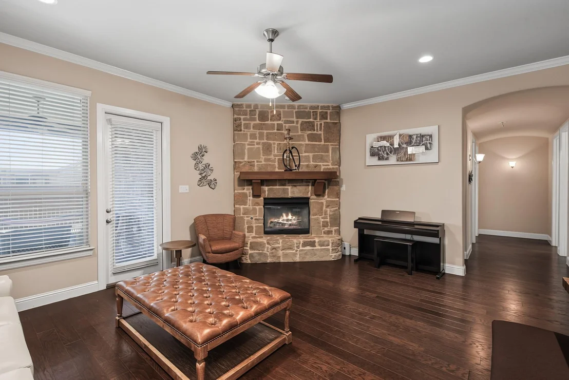 Photo of 401 Middleton Drive