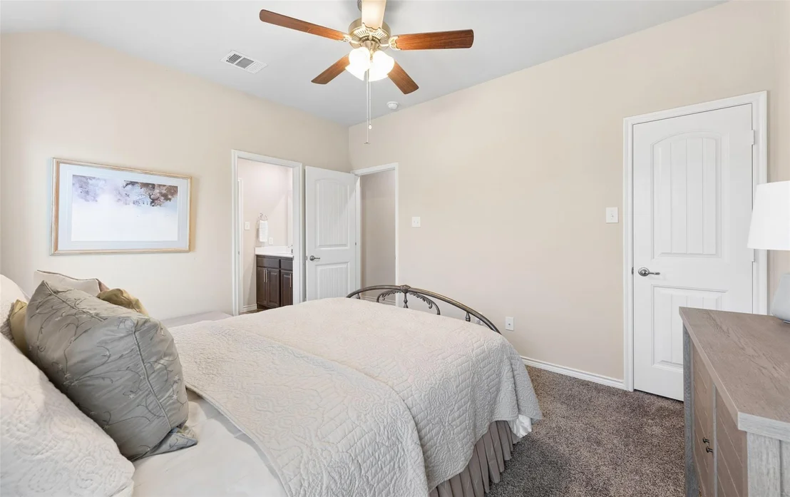 Photo of 2101 Nuehoff Drive