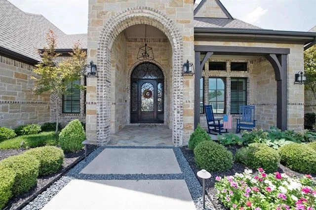 Photo of 306 Renaissance Lane