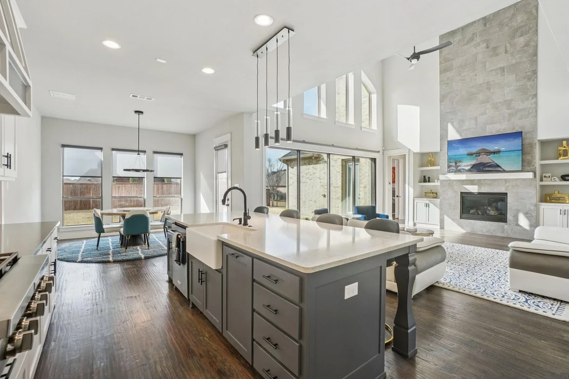 Photo of 4101 Parkview Boulevard